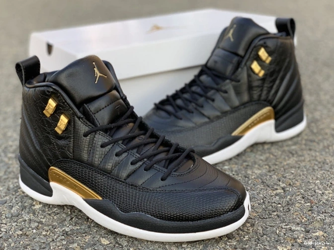 One Kick 'Reptile' Metallic AO6068-007 Air Jordan Retro 12 Gold-White Black 0725